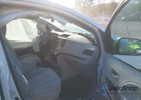 2013 Toyota Sienna Le V6 8 Passenger из США, поврежденный, VIN 5TDKK3DC9DS329548